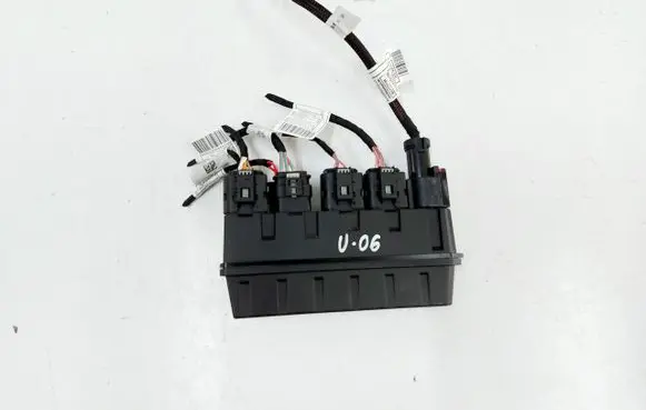 BMW 2 Active Tourer U06 Ignition amplifier control unit 7952991