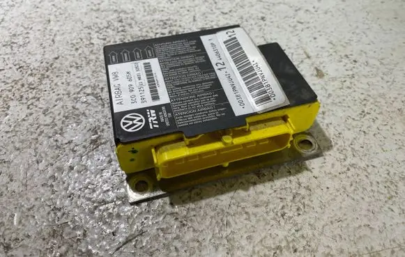 Volkswagen PASSAT B6 Airbag control unit/module 3C0909605M 11H03152522 391125
