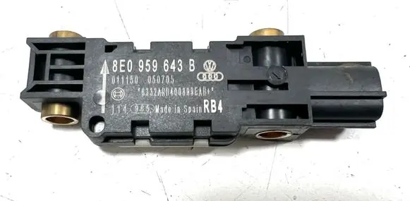 Audi A4 S4 B7 8E 8H Airbag deployment crash/impact sensor 8E0959643B 011150050705 6332ARB40039EAB