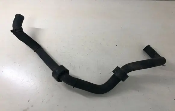 Volkswagen Transporter - Caravelle T5 Engine coolant pipe/hose