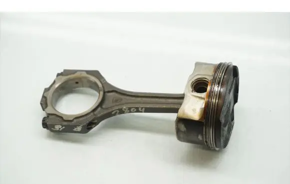 Lexus LS 460 - 600H Piston with connecting rod 
