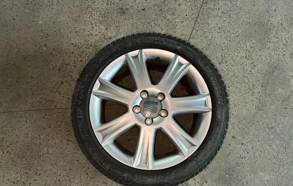Seat Leon (1P) R17 alloy rim 1P0601025J