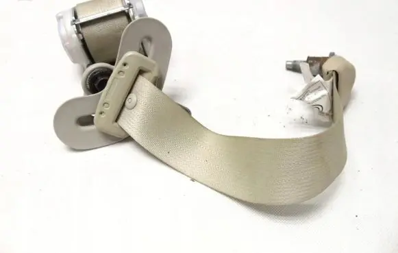 Infiniti QX60 L50 Rear seatbelt