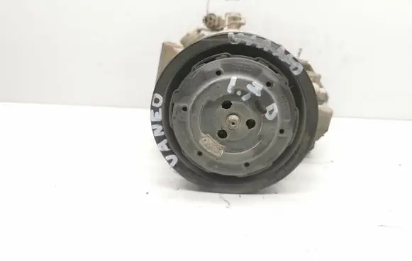 Mercedes-Benz Vaneo W414 Air conditioning (A/C) compressor (pump) 4472208870