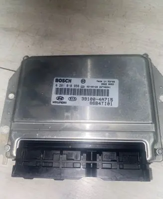 KIA Sorento Engine control unit/module 391004A715 86B4TI01 01010956