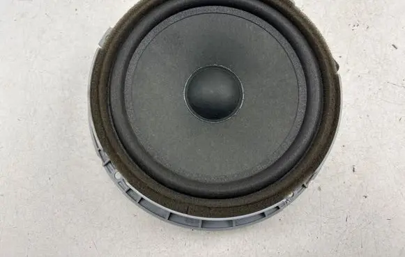 KIA Sportage Front door speaker 963303W100 3713S0031 8941027901A