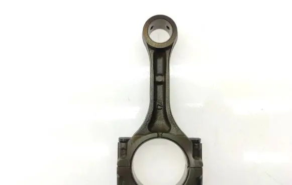 Subaru Forester SG Connecting rod/conrod 12100AA240 12100AA241
