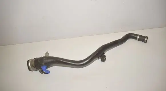 Fuel tank filler neck pipe