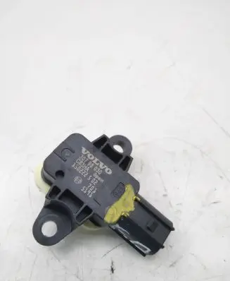 Volvo XC60 Airbag deployment crash/impact sensor 30798030
