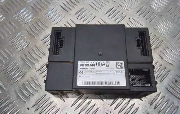 Nissan Navara D40 Comfort/convenience module 284B24X 5WK49367 24A000103