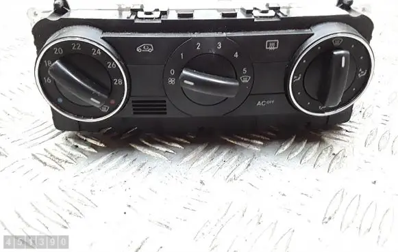 Mercedes-Benz A W168 Climate control unit A1698302285