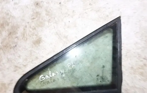 Ford Galaxy Front triangle window/glass 