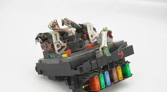 Peugeot 308 BSM Control unit 9675878780