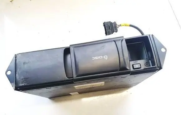Nissan Terrano CD/DVD changer pn2475f pn-2475f