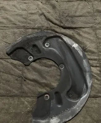 Mercedes-Benz ML W164 Front brake disc dust cover plate 