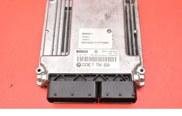 BMW 5 E60 E61 Engine control unit/module ECU 7794650
