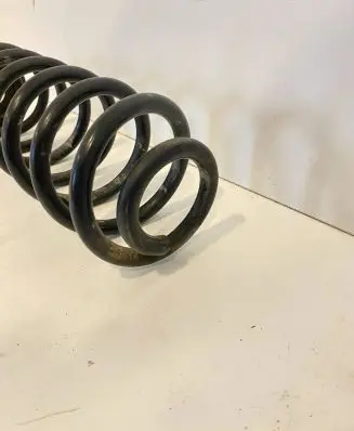 Volkswagen PASSAT B7 Rear coil spring 3C0511115AE
