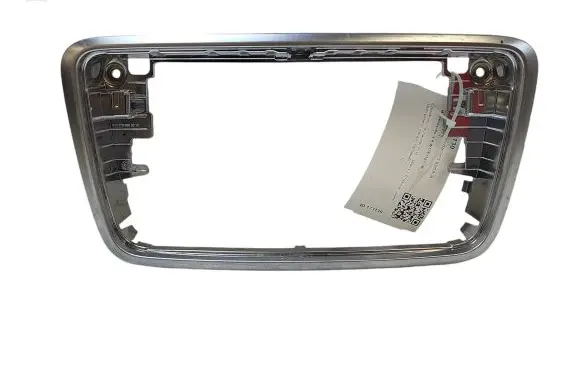 Mercedes-Benz A W176 Radio/GPS head unit trim A1766890018