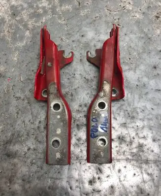 Volkswagen Polo V 6R Engine bonnet/hood hinges 6R0823301A 6R0823302A