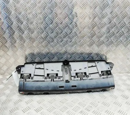 BMW X7 G07 Rear bumper mounting bracket 7420658