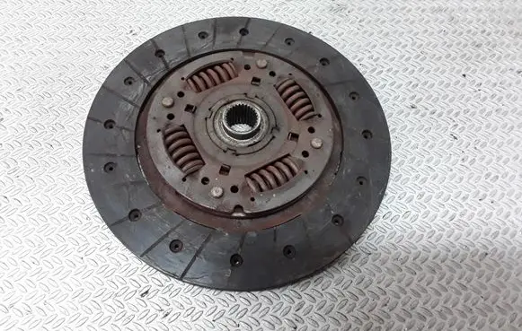 Volkswagen Golf III Clutch pressure plate 