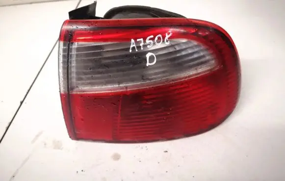 Seat Toledo II (1M) Rear/tail lights 1m5945096b