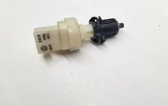 Alfa Romeo 166 Brake pedal sensor switch B3652495