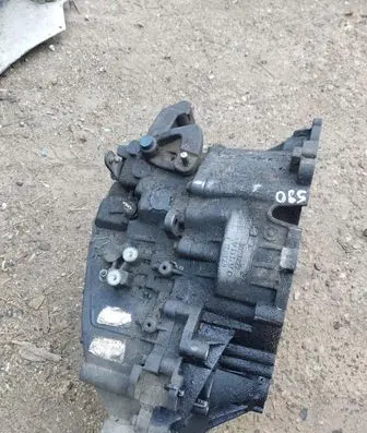 Volvo S80 Manual 5 speed gearbox p9482355