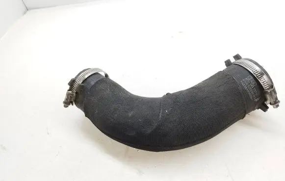 Audi A7 S7 4G Air intake duct part 4G0145737R