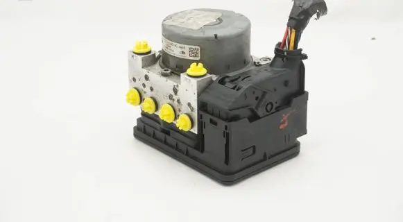 Ford Focus ABS Pump F1FC2C405AG F1FC2C219BE