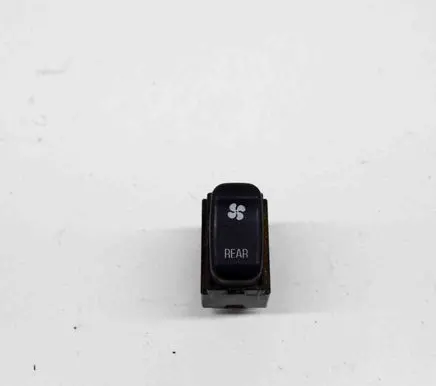 Mitsubishi Pajero Other switches/knobs/shifts