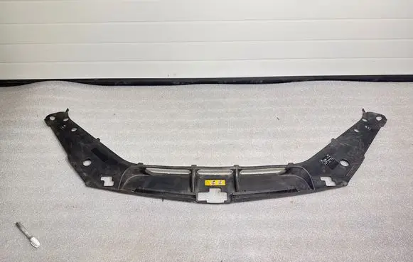 Mercedes-Benz GLE (W166 - C292) Top upper radiator support slam panel A1668842922