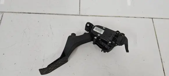 Volkswagen Transporter - Caravelle T5 Accelerator throttle pedal 7H1721503F 6PV00849533