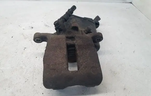 Volvo XC60 Rear brake caliper 842