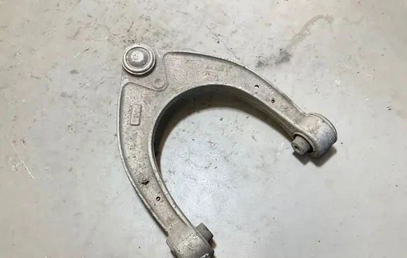 BMW 5 F10 F11 Front lower control arm/wishbone 6775967