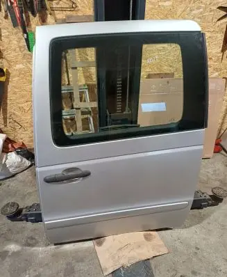 Mercedes-Benz Vaneo W414 Side sliding door 