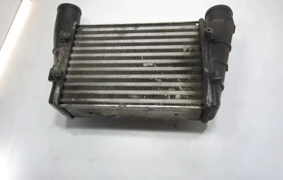 Audi A4 S4 B5 8D Intercooler radiator 058145805C
