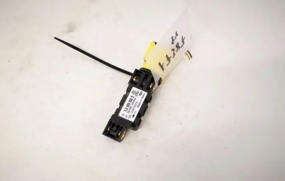 Porsche Cayenne (9PA) Airbag deployment crash/impact sensor 7l0909606b