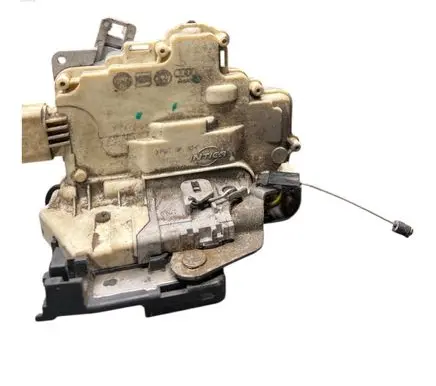 Seat Toledo III (5P) Front door lock 1p1837015 5p0837085
