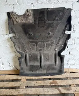 BMW 1 F20 F21 Engine splash shield/under tray 7486951 61164310