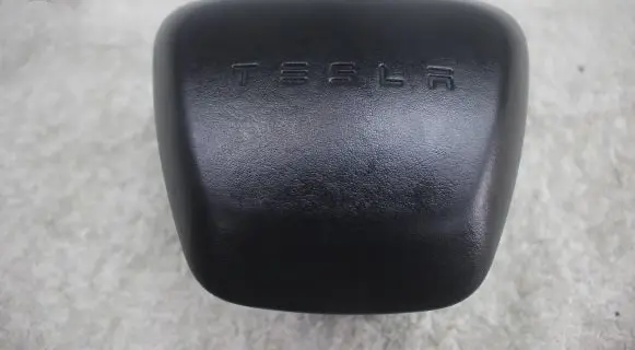 Tesla Model S Steering wheel airbag 162576900E ZF542322112221