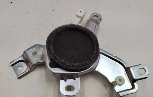 Lexus RX 450H Panel speaker 861600WL40
