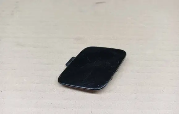 Audi A1 Front tow hook cap/cover 8XA807241 17423