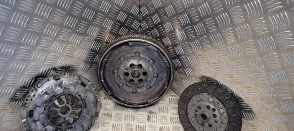 Volkswagen Caddy Clutch set kit 323064110