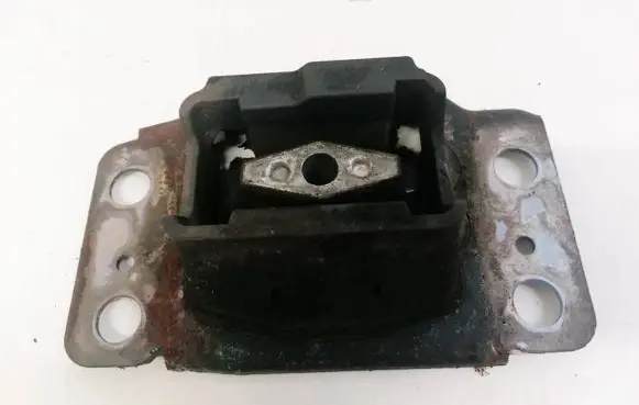Ford Mondeo MK IV Engine mount bracket 6G917M121BC 6G91-7M121-BC