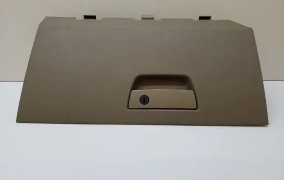 Chrysler Town u0026 Country V Glove box set L0050457