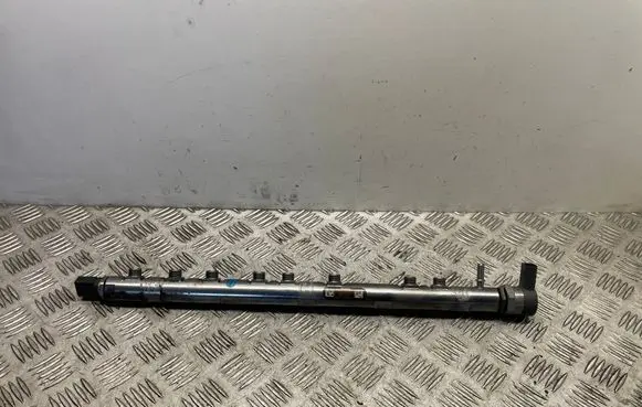 BMW 3 F30 F35 F31 Fuel main line pipe 7805423 0445216036