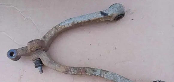 Jaguar XJ X40 Front lower control arm/wishbone