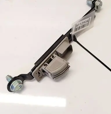 Opel Antara Seat belt adjustment rail