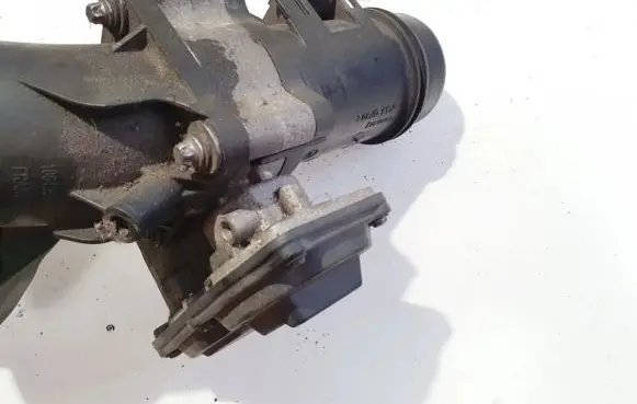 BMW 1 F20 F21 Throttle valve 781075202 10378517